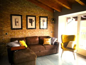Sara's Haus - Image 2