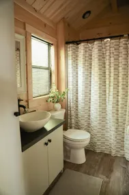 #81 Tiny Home | 2 bedroom Cabin with Loft - Image 5