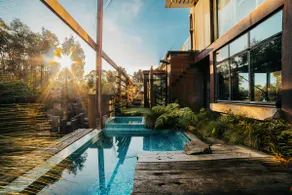 Grand Designs Eco Bush Retreat - Image 5
