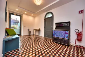 Pavese - Elegant and refined three-room apartment - Image 4