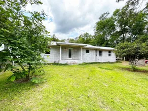 Private Refinished Golf Getaway - Image 2