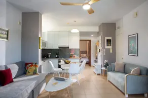 Blue Horizon Guesthouse - Image 3