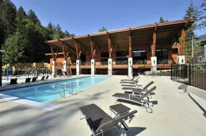 Ravenwood | 2 Bed Cabin with Pool & Hot Tub - Image 2