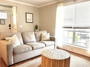 Modern Port Royal Townhome - Central to everything - Image 5