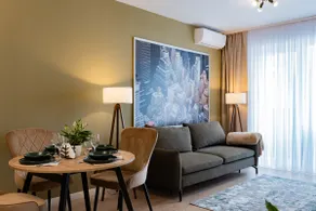 Denis Premium Suite - Private Parking - EV Station - Self Check-in - Image 2