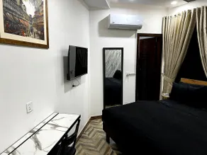 Cozy Studio Apt Retreat Gulberg - Image 4
