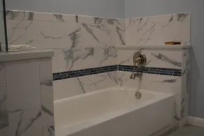 Lee's House - Lakeview House w/ 3 bdrm & 1 bth - Image 3