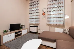 Cozy Apartment at Puskás Stadium - Image 3