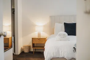 City & Sea | 5 min to beach & close to CBD | BBQ - Image 2