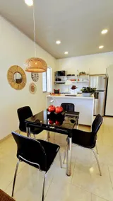 Cozy property, private pool - Image 2