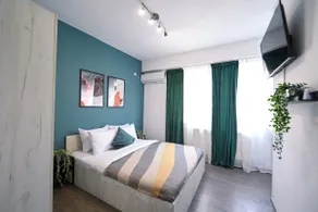Old Town Comfort: Relaxing 1BR Apartment - Image 4