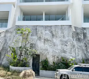 Luxury Golden Lotus Condo- Flourish 1BR - Image 2