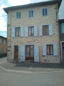 Village house in Miramont de Comminges - Image 5