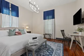 River Row Bungalow - Image 5