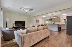 Modern Charm just minutes from SAU & Summit - Image 5