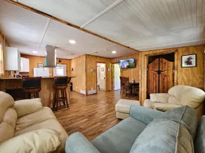 Cowboy Cabin, Quiet, Pet Friendly, close to all - Image 2