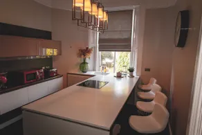 4 Bedroom Kings Park, Stirling, Free Parking - Image 5
