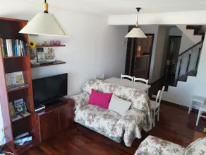 Beachfront apartment ideal for groups - Image 2