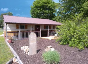 Sims City Cabin - Image 3