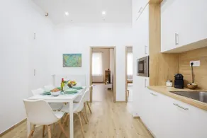 Stylish new apartment with 2 bedrooms in Buda 2 - Image 4