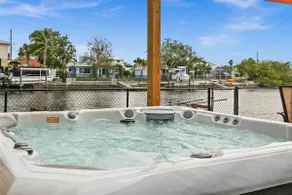 Hernando Hideaway:Heated Pool Decks Dock Balcony Yard w Firepit Kayaks - Image 2