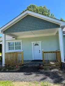 Sunny Roost (A) / Comfortable & Wooded, All New - Image 2