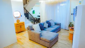 Cozy Pool Villa near SM Pampanga and Sky Ranch Pampanga - Image 3