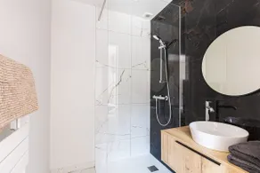 New single-storey house 1 km from the sea - Image 3