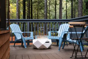 The Harold, Forested retreat with firepit - Image 2