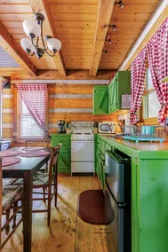 Deer Run: Waterfront Log Cabin - Image 2