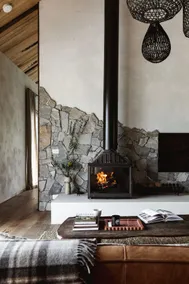 Highland Ten - Luxury Rustic Retreat - Image 4
