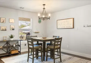 3 bedroom, 2 bath house, sleeps 6+, baby bed B - Image 3