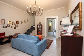 Lovely and chic duplex with rooftop. Free parking - Image 2