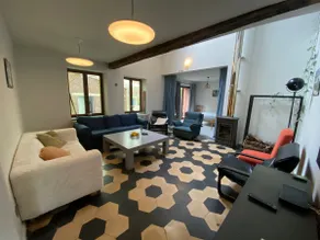 Zarlar House - Image 2