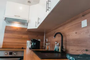Cozy Apartment close to the Beach - Image 5