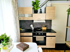 Studio Apartment, A/C, parking, online check-in! - Image 5