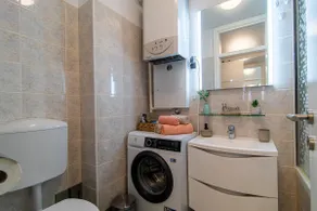 Flexible SelfCheckIns 80 - Zagreb - Garage - Arena - Bedroom - New - Image 5