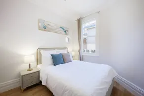 Cosy Federation Apartment Kirribilli 2 Bedroom #1 - Image 3