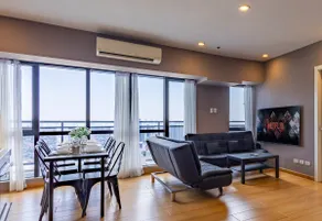 Private pool! 3BR @ Milan w/ 65” TV & Netflix - Image 4