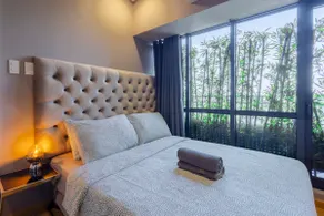 Private pool! 3BR @ Milan w/ 65” TV & Netflix - Image 5