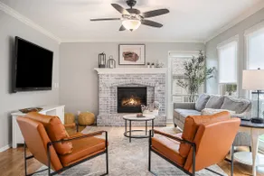 Papillon Heated Pool House-Pool is OPEN - Image 3