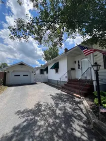 Charming Home Walking Distance to Main Street! - Image 3