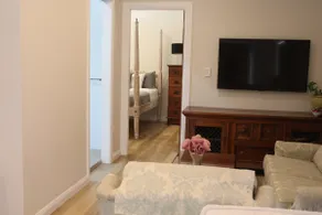 King Bed/Private Garden Flat/ Quiet/Kitchen - Image 5