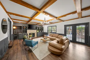 Big Pool, Hot Tub & Gym at Spacious 5 Bedroom Home - Image 3
