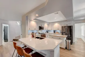 Gorgeous 6BR with Pool and Spa - Image 5