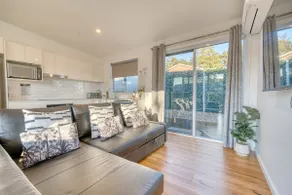 Bellbird House - Image 3