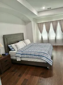 Cozy and Welcoming Home-4bedrms/4baths - Image 5