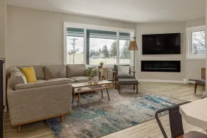 Amazing 4 Bedroom House - Image 2