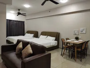 Cyberjaya HYVE King beds, Putrajaya, KLIA Perfect - Image 5