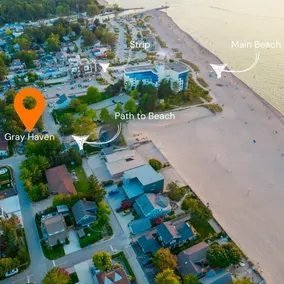 Gray Haven- Winter Getaway,Hot Tub & Lake View - Image 3